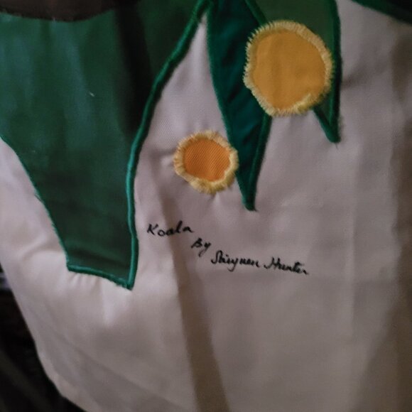 Vintage Handmade Appliqued Koala Bear Apron signed by the Designer - Picture 4 of 6